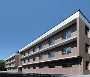 事例：京都工芸繊維大学松ヶ崎キャンパス15号館COCプラザ棟