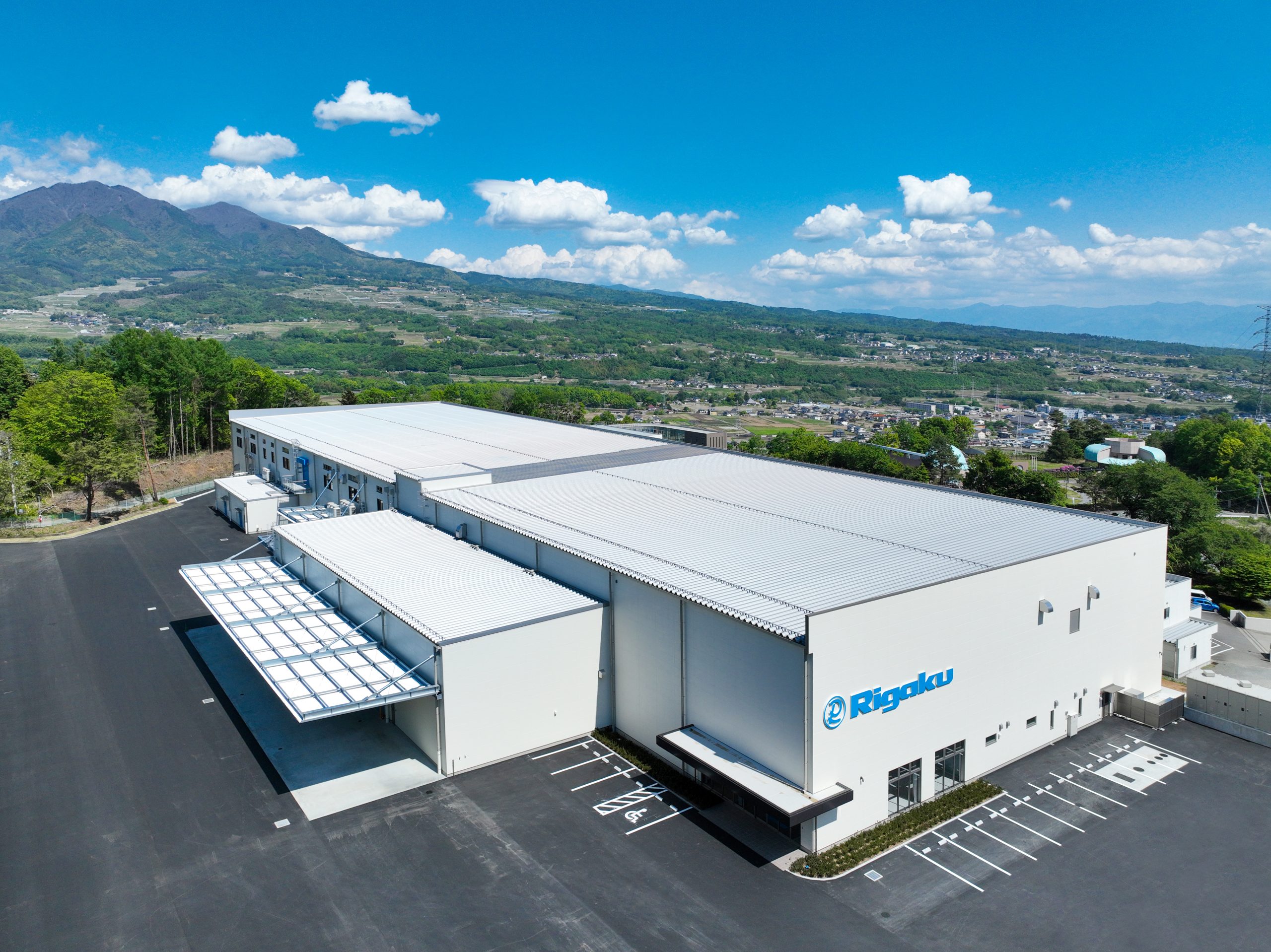 事例：リガク山梨新工場建設工事