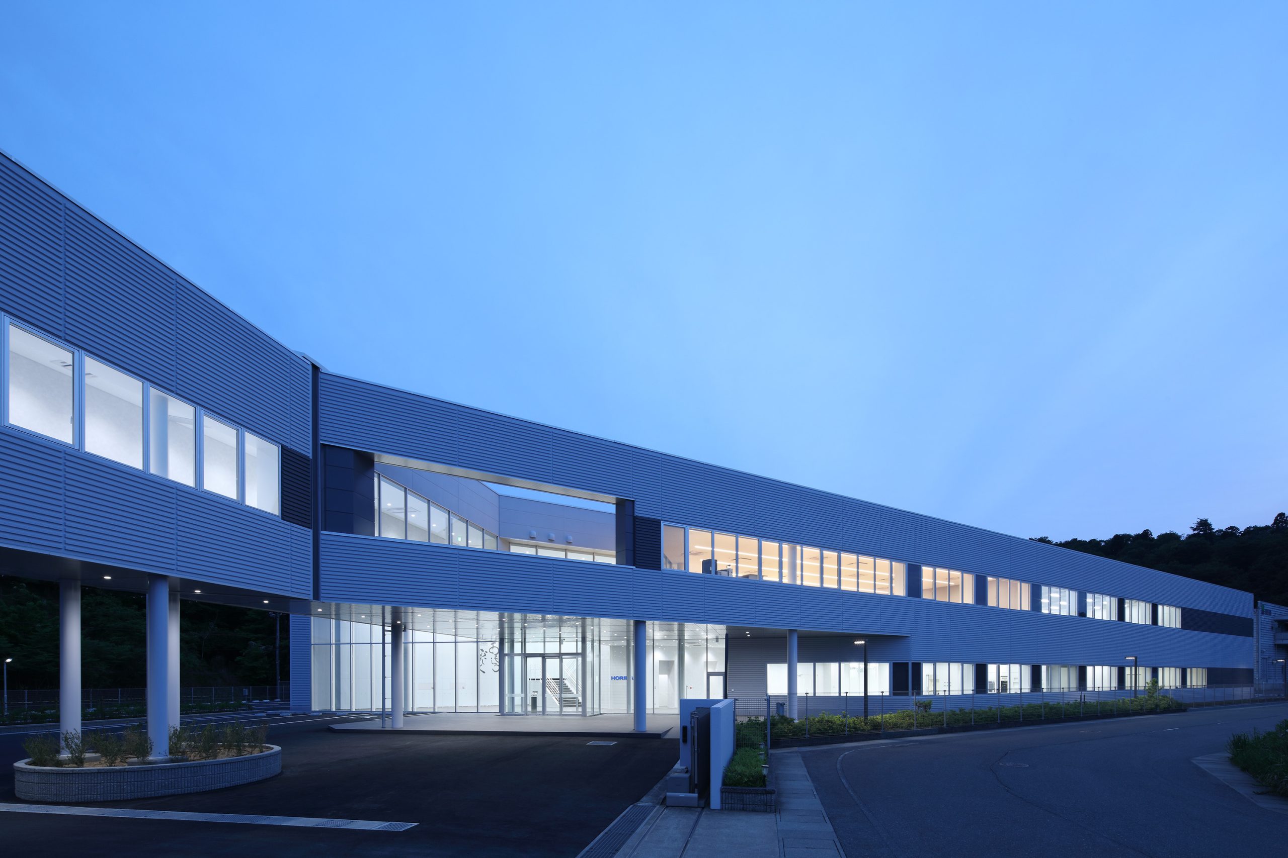 事例：株式会社堀場エステック<br>福知山テクノロジーセンター新棟